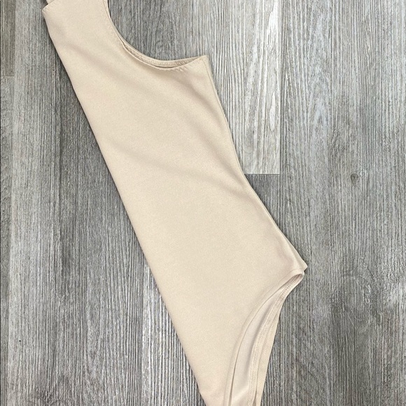 Nude Racer back bodysuit - Picture 5 of 6